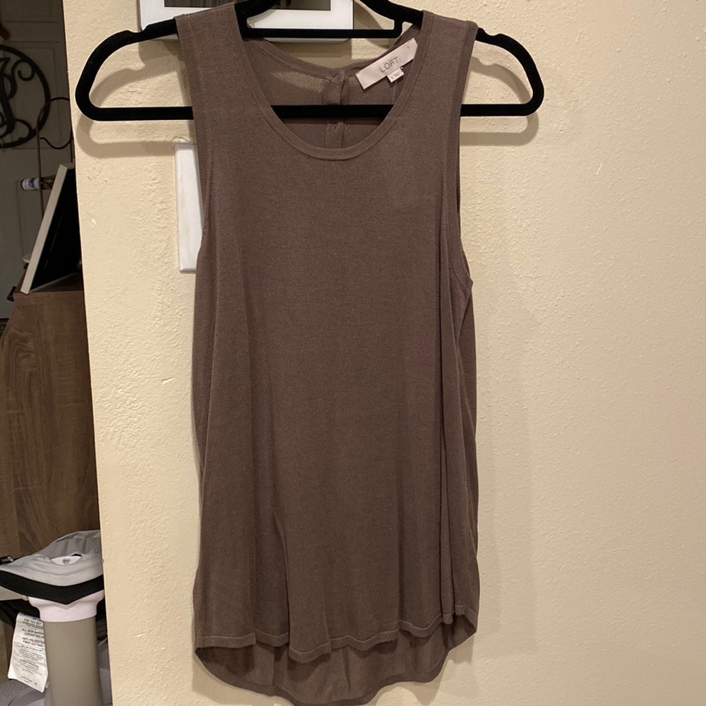 Loft sleeveless rayon top with button back. NWT, never worn.